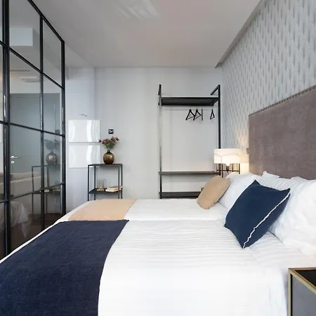 ゲストハウス Anjos Balconies 4*